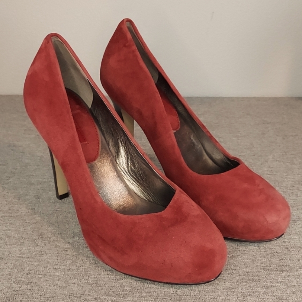 Banana Republic Dark Red Burgundy Suede Round Closed Toe High Heels Size 8.5M